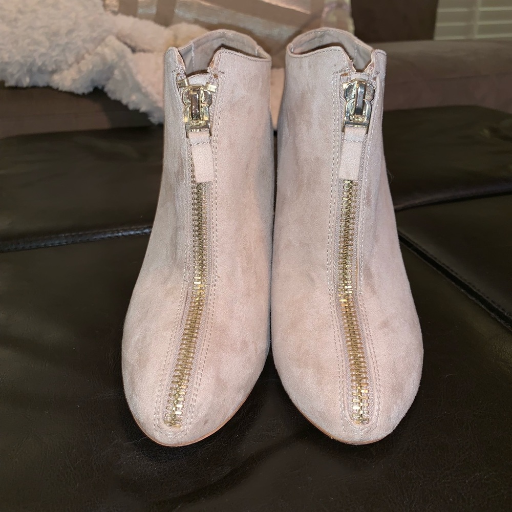 Zara Basic Collection Suede Booties - Picture 3 of 7
